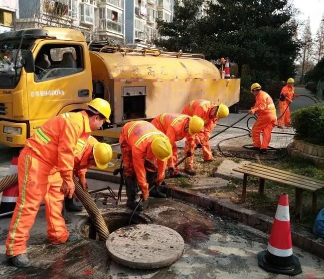 城东市政管道清淤