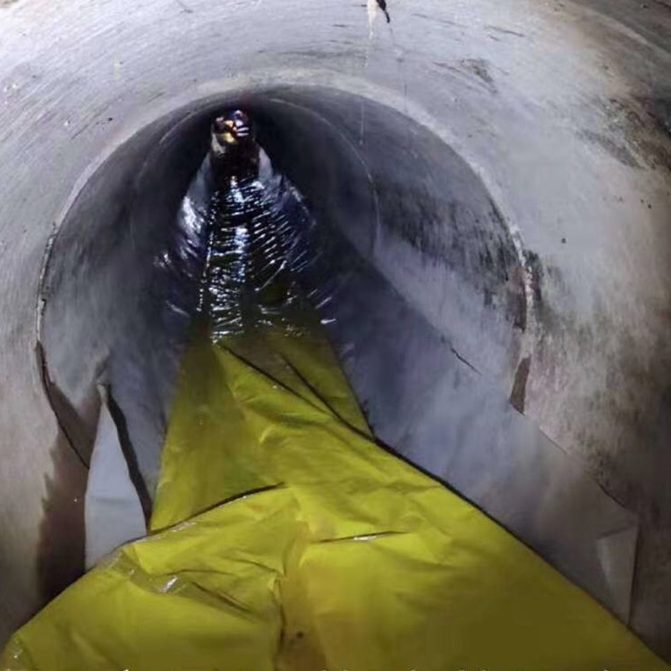 城东管道紫外光固化修复