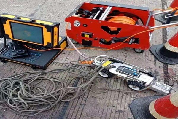 城东CCTV管道检测机器人